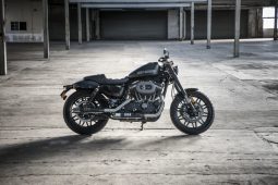 HARLEY-DAVIDSON SPORTSTER ROADSTER 883R DE 2010